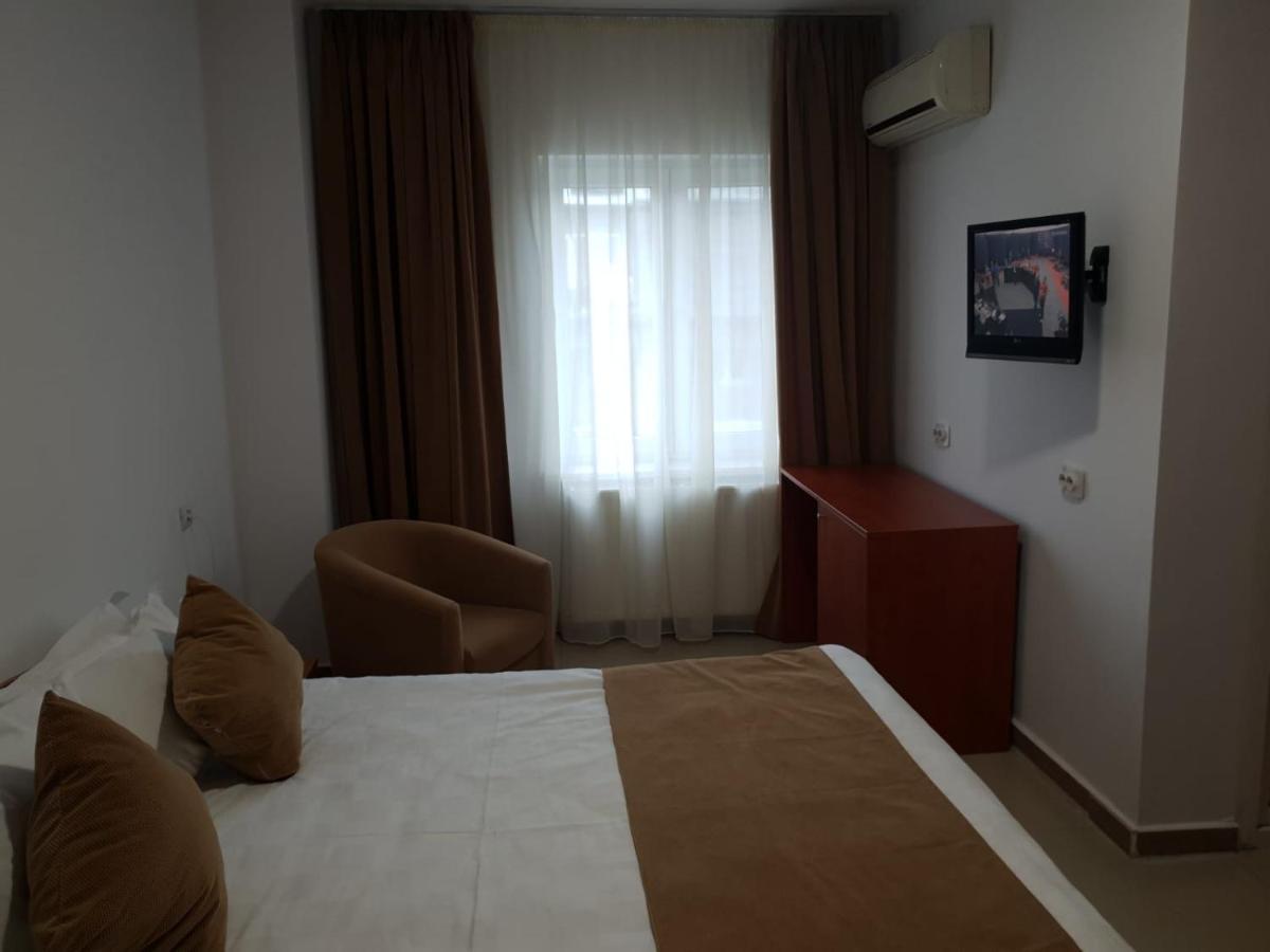 Hotel Top Central Bukarest Exterior foto