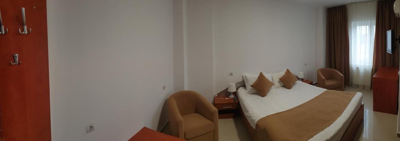 Hotel Top Central Bukarest Exterior foto